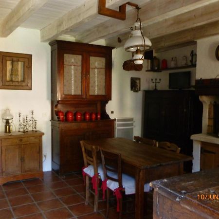 Maison De Village Saint-Paul-des-Fonts 外观 照片