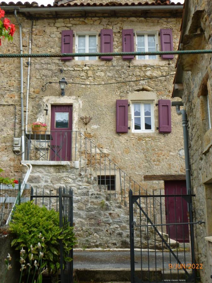 Maison De Village Saint-Paul-des-Fonts 外观 照片